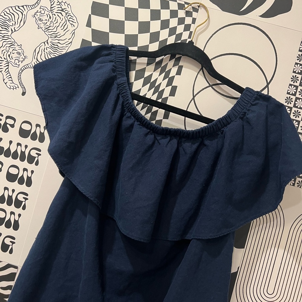 🫐Navy Blue Ruffle Dress🫐 - Picture 2 of 4
